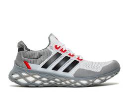 Adidas: Яркие кроссовки  UltraBoost DNA