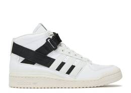 Adidas: Белые кроссовки  Parley
