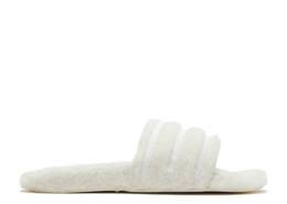 Adidas: Белые кроссовки  Adilette