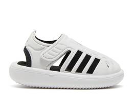 Adidas: Обувь 