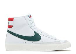 Nike: Белые кроссовки  Blazer Mid 77 Vintage