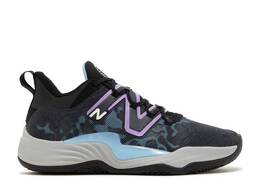 New Balance: Чёрные кроссовки  TWO WXY