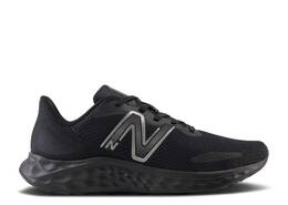 New Balance: Чёрные кроссовки  Fresh Foam