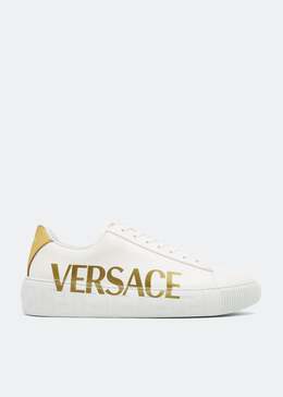 Versace: Белые кроссовки  Greca