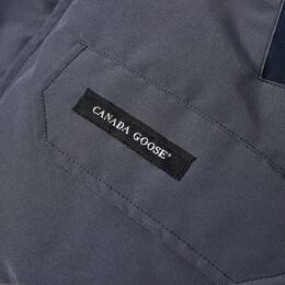 Canada Goose: Голубая куртка Chilliwack