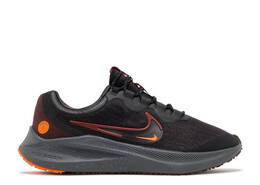 Nike: Коричневые кроссовки 