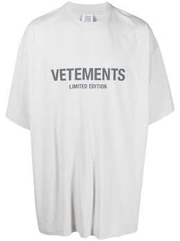 VETEMENTS: Хлопковая футболка 