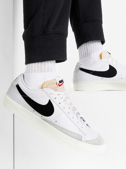 Nike: Белые кеды Blazer Low 77