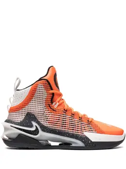Nike: Оранжевые кроссовки  Air Zoom
