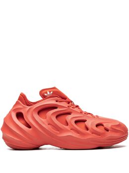 adidas: Красные кроссовки 