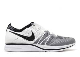 Nike: Белые кроссовки  Flyknit Trainer