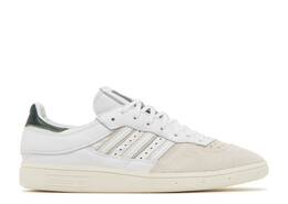 Adidas: Белые кроссовки  X