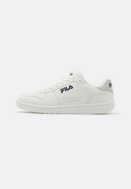 Fila: Белые кроссовки 