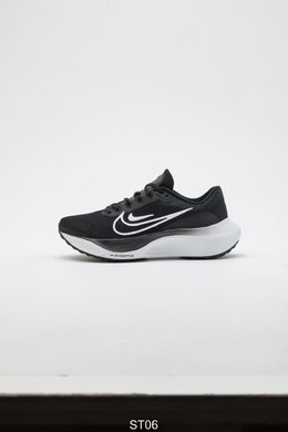 Nike: Чёрные кроссовки 