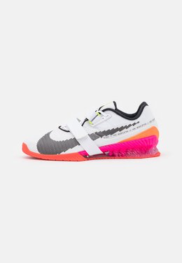 Nike: Белые кроссовки 