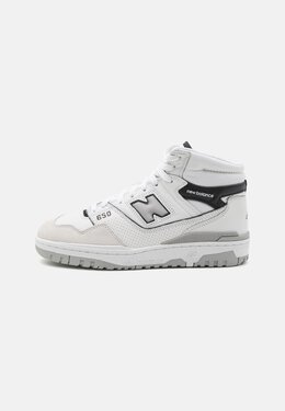 New Balance: Белые кроссовки 