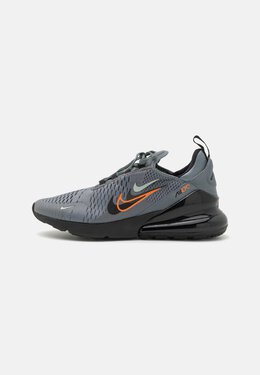 Nike: Серые кроссовки Air Max 270