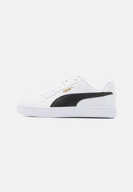 PUMA: Белые кроссовки 