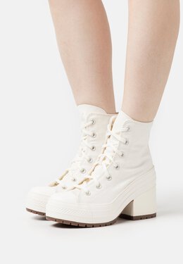 Converse: Белые кроссовки  Chuck 70