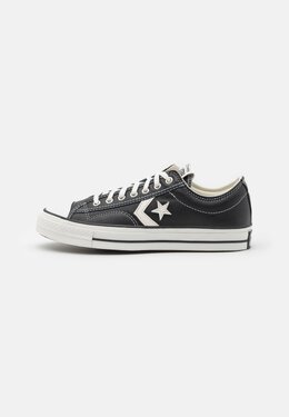 Converse: Чёрные кроссовки 