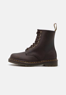 Dr. Martens: Тёмные ботинки 