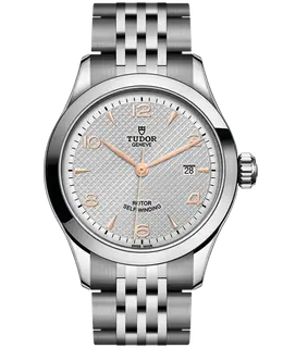 Tudor: Часы 