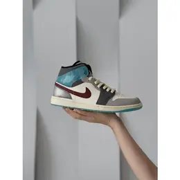 NIKE: Бордовые кроссовки  Air Jordan