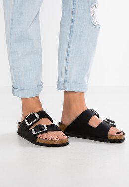 Birkenstock: Чёрные шлёпанцы 