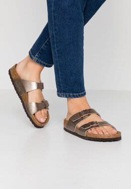 Birkenstock: Сандалии 