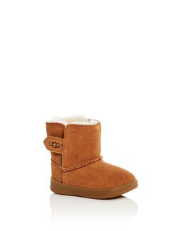 UGG: Обувь