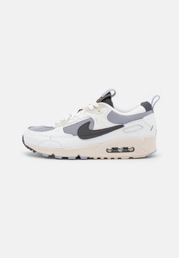 Nike: Белые кроссовки 