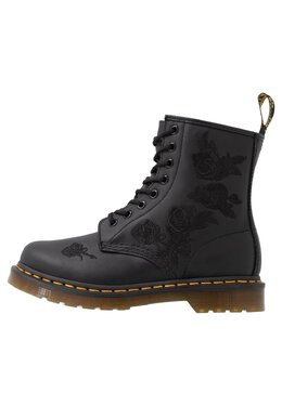 Dr. Martens: Чёрные ботинки 