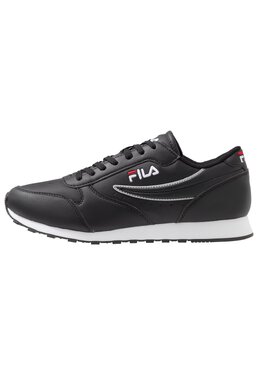 Fila: Чёрные кроссовки 