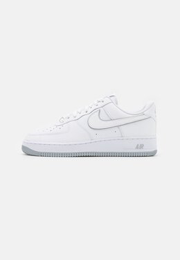 Nike: Белые кроссовки Air Force 1