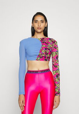 Versace Jeans Couture: Розовый топ 