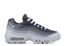 Nike: Серые кроссовки Air Max 95 Essential