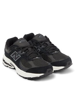 New Balance: Чёрные кроссовки 