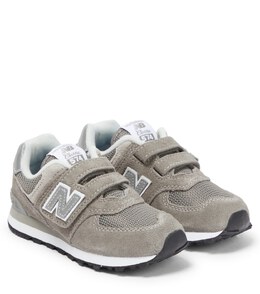 New Balance: Серые кроссовки  574