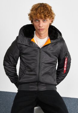 Alpha Industries: Демисезонная куртка