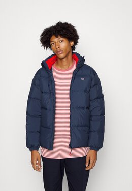 Tommy Jeans: Тёмный пуховик  Essential