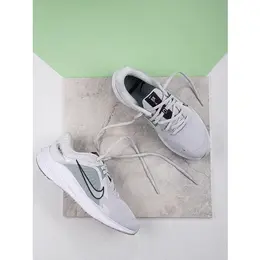 NIKE: Белые кроссовки 