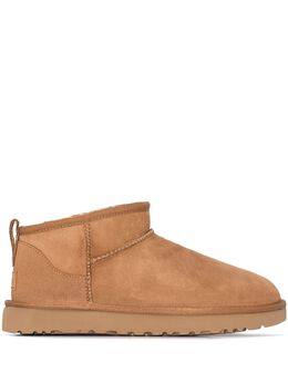 Ugg Australia: Коричневые ботинки Classic Mini II