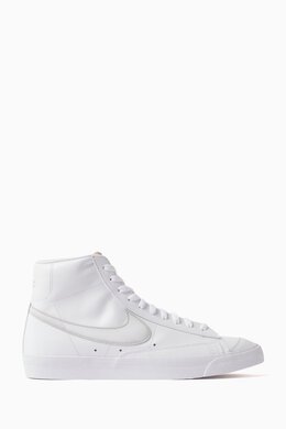 Nike: Белые кроссовки Blazer Mid 77 Vintage