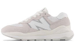 New Balance: Кроссовки 5740