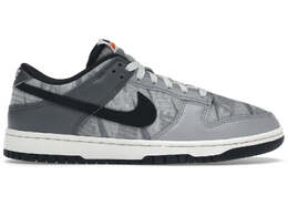 Nike: Серые кроссовки Dunk Low SE