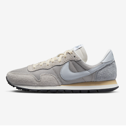 Nike: Светлые кроссовки Air Pegasus 83