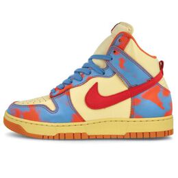 Nike: Оранжевые кроссовки Dunk High