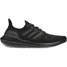 adidas: Чёрные кроссовки  UltraBoost