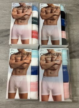 Calvin Klein: Трусы