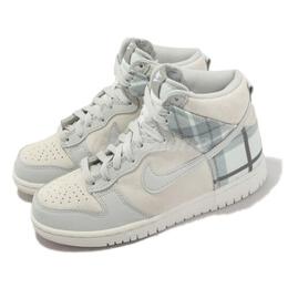 Nike: Белые кроссовки Dunk High SE